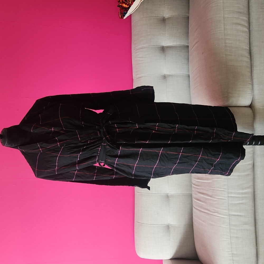 Black striped robe!